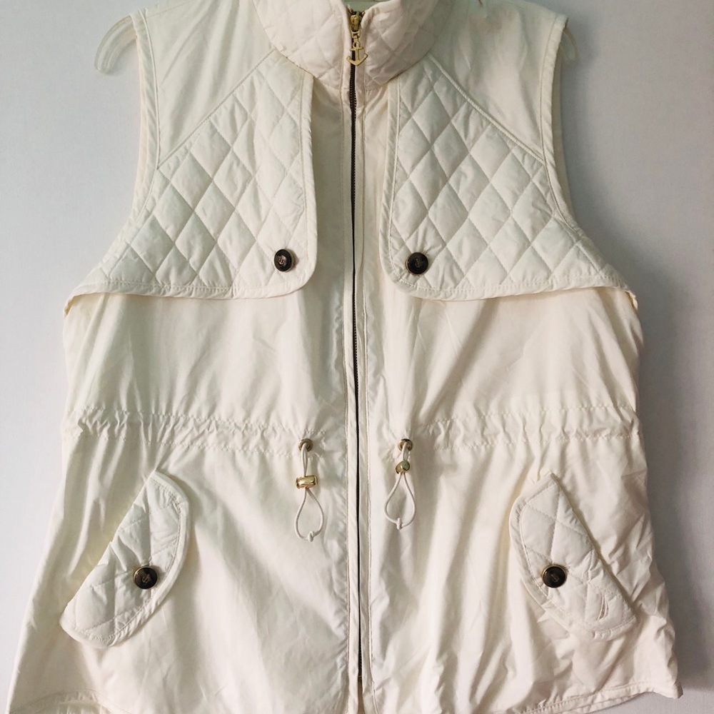 Brand New Nautica light weight vest XL